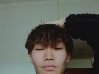 I'm 19! People Call Me ChaseMl