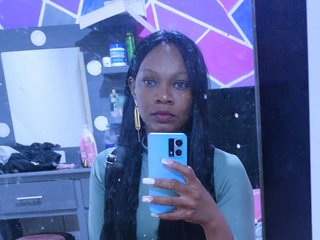 I'm 25 Years Old, I'm A Sex Chat Dreamy Bimbo! I Am From Bogotá