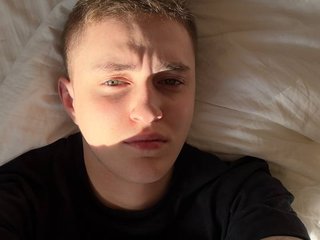 Crazybottom24