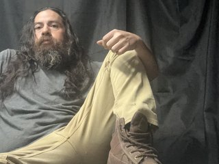 I Am A Brunette And My BongaCams Name Is Linksjack10 And I'm 41 Years Old