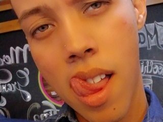 My Model Name Is Chrisevanns! I'm 25 Years Of Age