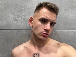 I Am A Blonde, People Call Me Williamvnl