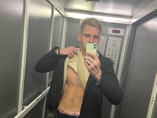 A little elevator sex