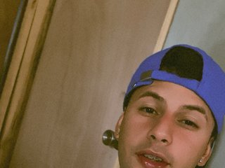 I Am A Brunette, 18 Is My Age, My BongaCams Name Is Mrjesus-1