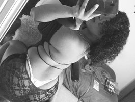 Sexylinda018 live cam model at BongaCams