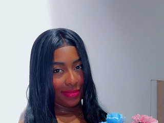 FLIRTY FLOWERS 💐😏