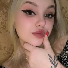 -Daniela-