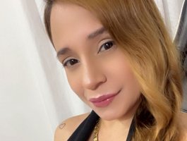 manuela420sexy from bongacams