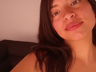 I Am A Brunette! A Live Chat Beautiful Girl Is What I Am, My BongaCams Name Is Ivanna-rossi