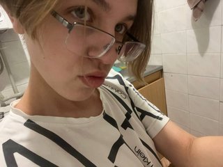 Jenyalovea