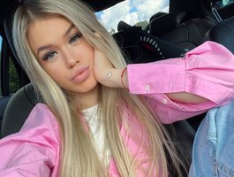 Cute-bitchLive Webcam