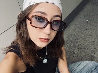 I Am A Brunette! I Am Named ElizaDarleen, I'm 18