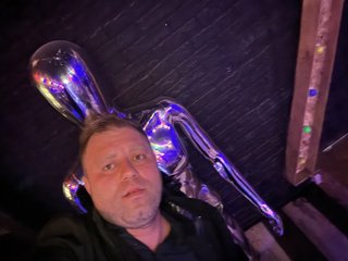 My Name Is TEDDYBEARc And I'm 35 Years Of Age
