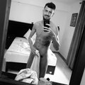 NakedBuilder