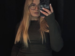 I'm 24! A Camwhoring Stunning Honey Is What I Am And My BongaCams Model Name Is Lova0901