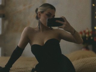 I'm 25 Years Of Age, I'm A Webcam Attractive Bimbo And I Am A Brunette