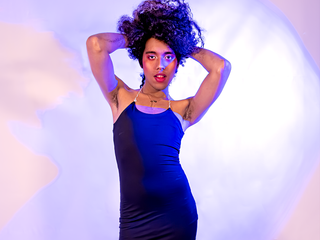 💄 Soft on the outside, hot on the inside.