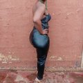 Curvypear