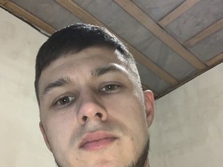 I Am A Brunette, I'm 20 Yrs Old, My Name Is Bobbbyyyy