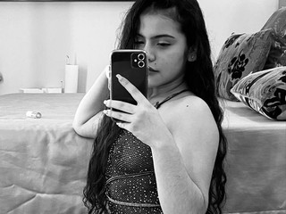 "It’s all in the tease, baby… wanna see more?