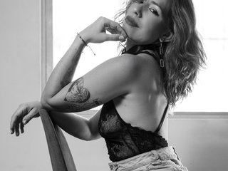 SCARLETTE04