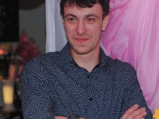 My Age Is 35 Yrs Old And People Call Me LaKostaa, I Am A Brunette