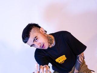 🔥 Dominant, not indifferent.