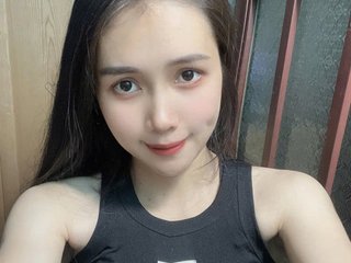 I'm 19 Years Old, I Am A Brunette And I'm A Sex Cam Desirable Sweet Thing