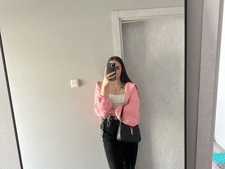 A Sex Chat Engaging Girl Is What I Am And My Name Is Kiraaa23 And I Am A Brunette