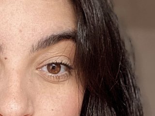 I Am From São Paulo, I'm 25 Years Of Age And I Am A Brunette