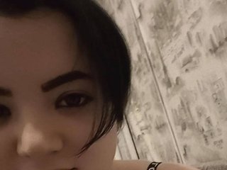 I Am A Brunette! 23 Is My Age, I'm A Live Cam Charming Sweet Thing