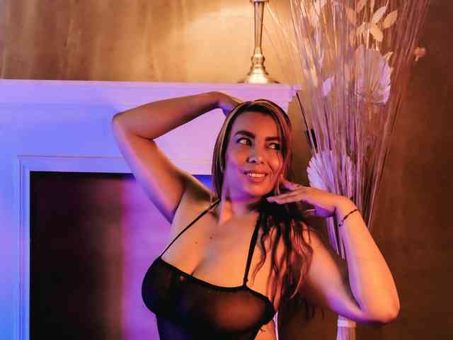 Mia-Alexis