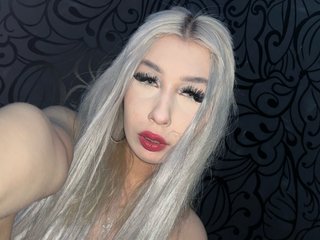 I'm A Live Chat Cute Lady! At BongaCams I'm Named Evelyn-delens And I'm 18 Yrs Old
