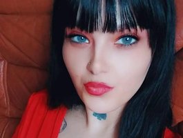 FreyaParkerLive Webcam