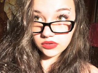 My Name Is RammyFox, I Am A Brunette! I'm 18 Yrs Old