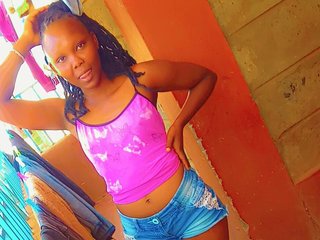 My Model Name Is Sexyyposh And I'm A Live Webcam Horny Babe! I'm 19
