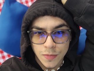 I Am A Brunette And Cartago Is Where I Come From, At BongaCams People Call Me Bolton-miller