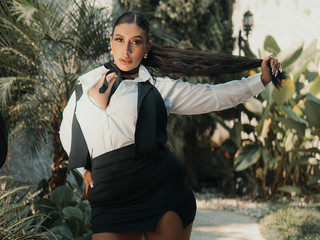 Ur beautiful boss is here