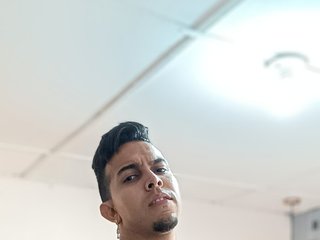I Am A Brunette And At BongaCams People Call Me Randy-paterman, I'm 25