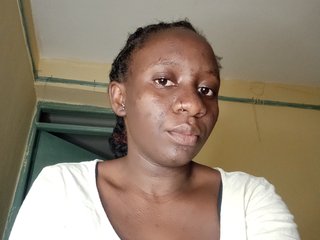 People Call Me Shazzy, I Am A Brunette, I'm 25 Years Old