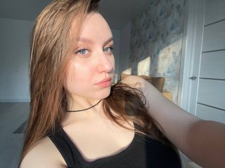 A Webcam Provocative Honey Is What I Am, I Am A Blonde And People Call Me Lilyglow