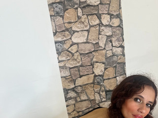 I am very horny come to look at my pussy moistened