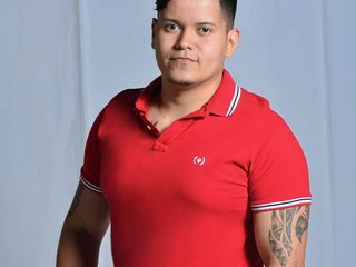 I Am Named DarienSexyBoy And My Age Is 33 Years Old