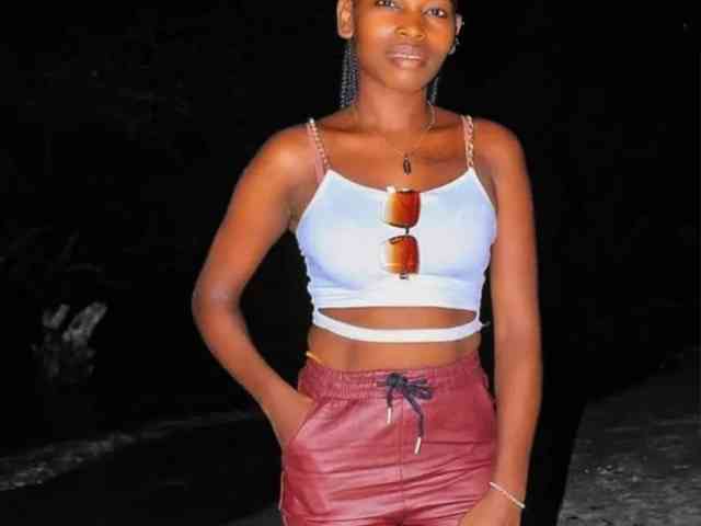 Sweet-ebony5