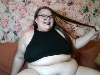 I'm A Webcam Engaging Hottie, I Am A Brunette, People Call Me Bobbibuttercream
