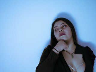 I Am A Brunette! A Camwhoring Sensual Female Is What I Am