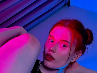I'm 25, I Am A Redhead And A Camwhoring Desirable Babe Is What I Am