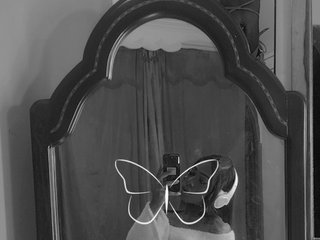 EveeQueenTS