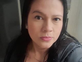 At BongaCams I'm Named Adriana-Rodriguez, A Camwhoring Engaging Lady Is What I Am And I'm 33 Yrs Old
