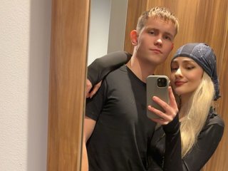 Live трансляция HighAndCouple1 - Runet.cam